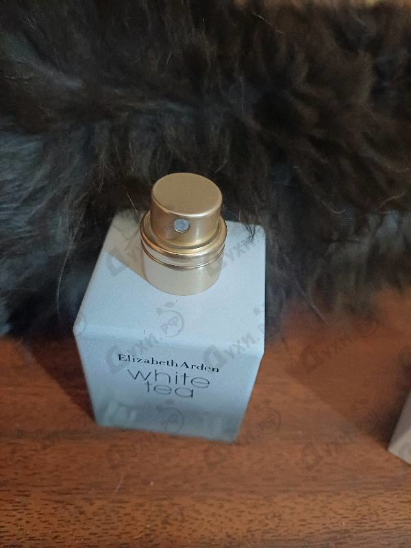 Купить White Tea от Elizabeth Arden