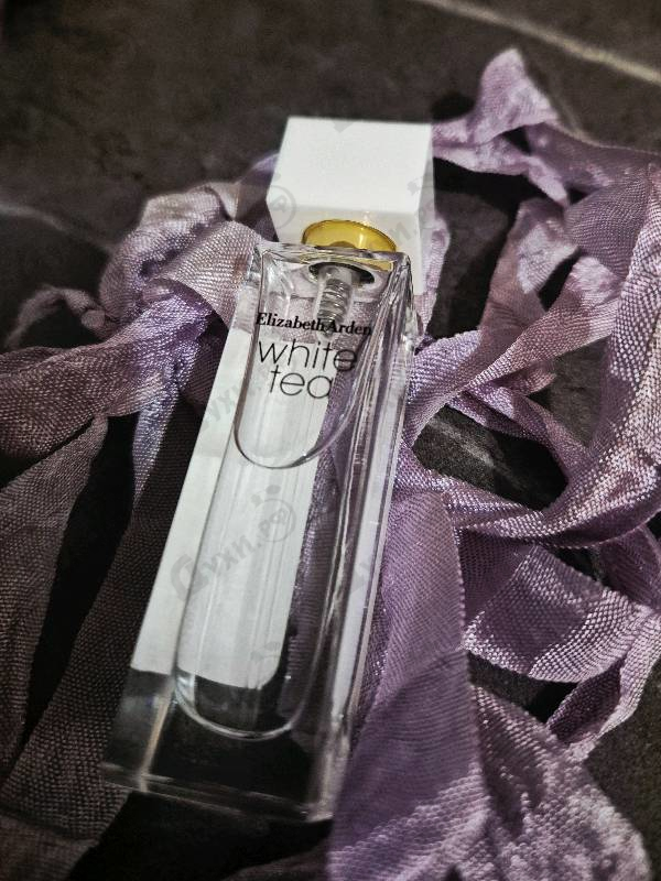 Купить White Tea от Elizabeth Arden