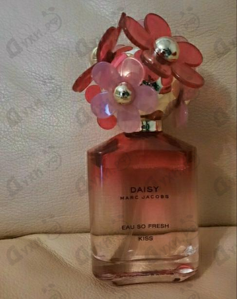 Духи Daisy Eau So Fresh Kiss от Marc Jacobs