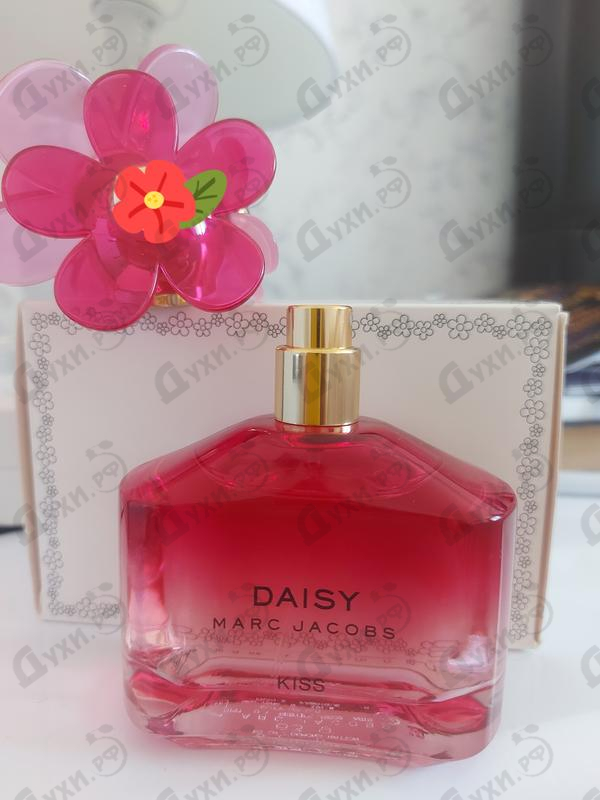 Духи Daisy Kiss от Marc Jacobs