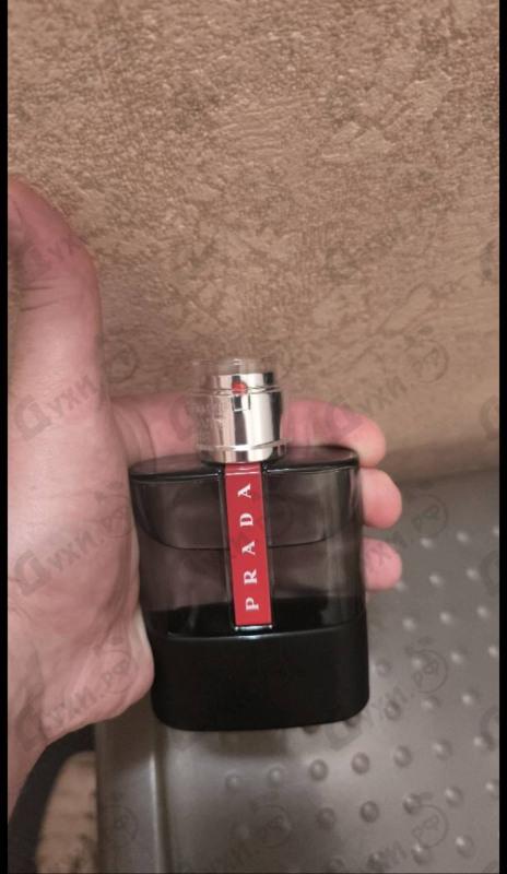 Парфюмерия Luna Rossa Carbon от Prada