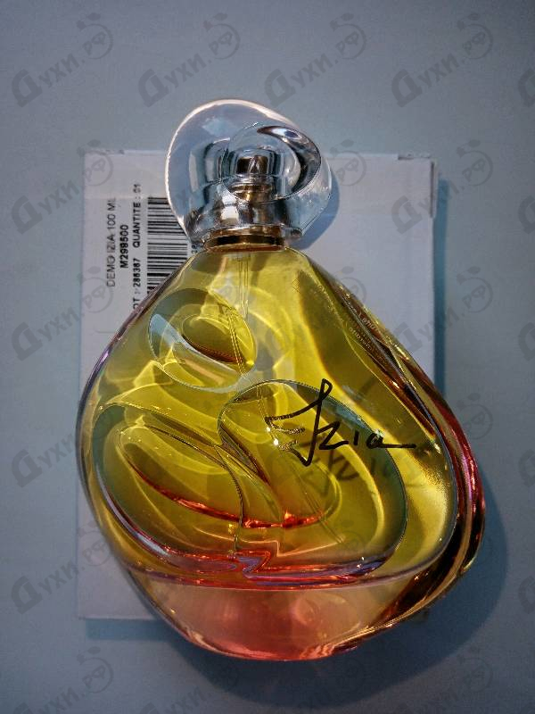 Парфюмерия Izia от Sisley