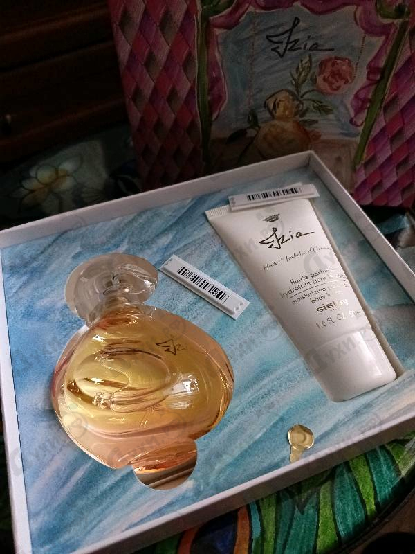 Парфюмерия Sisley Izia