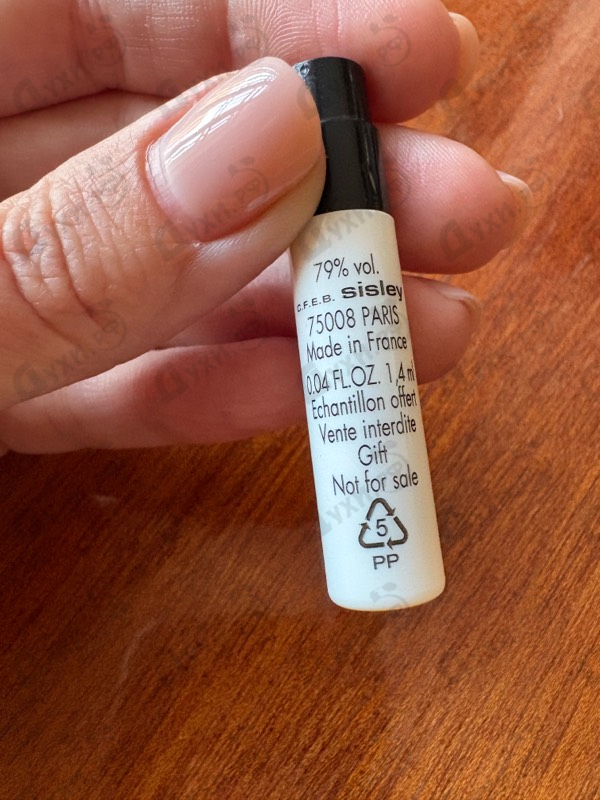 Купить Izia от Sisley