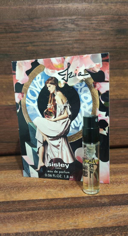 Духи Izia от Sisley