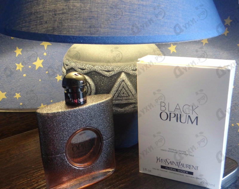 Духи Black Opium Floral Shock от Yves Saint Laurent