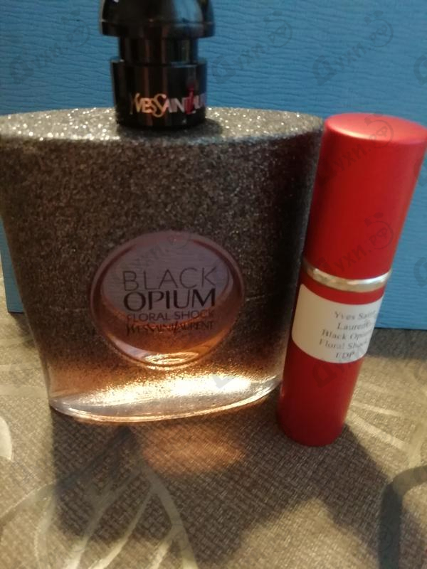 Духи Black Opium Floral Shock от Yves Saint Laurent