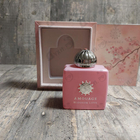 Духи Blossom Love от Amouage