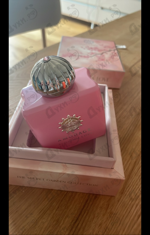 Духи Blossom Love от Amouage