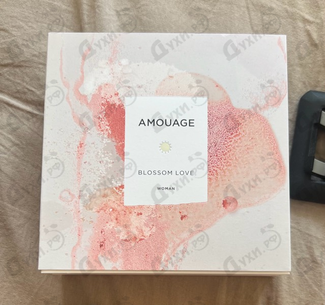 Духи Blossom Love от Amouage