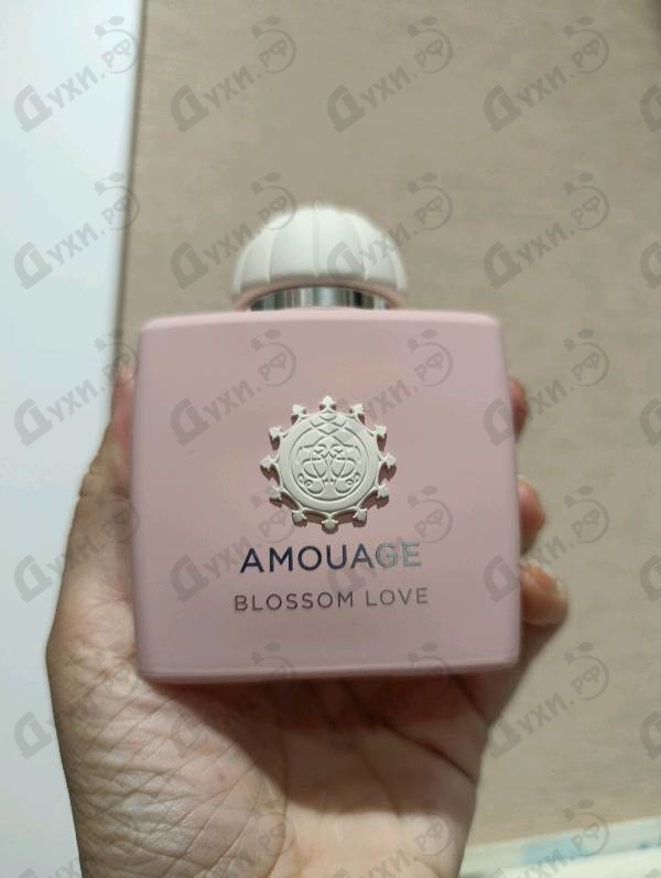 Парфюмерия Blossom Love от Amouage