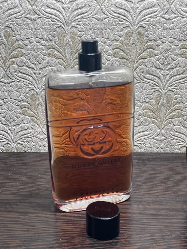 Духи Guilty Absolute от Gucci