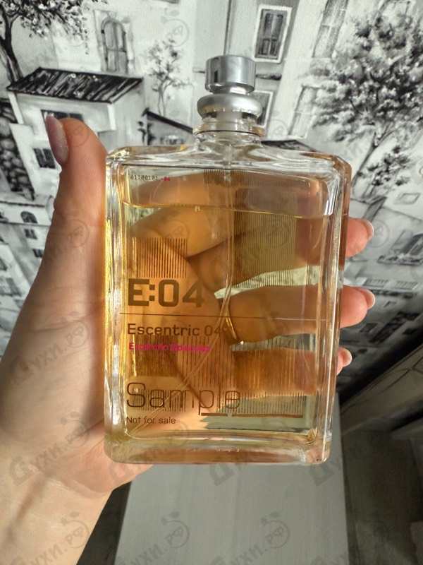 Парфюмерия Escentric 04 от Escentric Molecules
