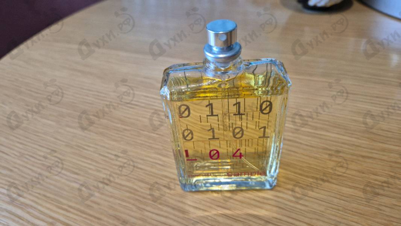 Парфюмерия Escentric 04 от Escentric Molecules