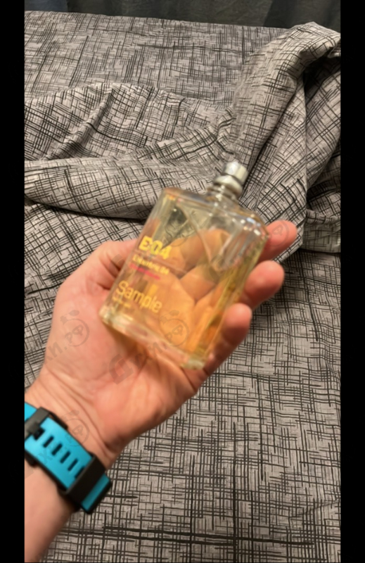 Парфюмерия Escentric 04 от Escentric Molecules