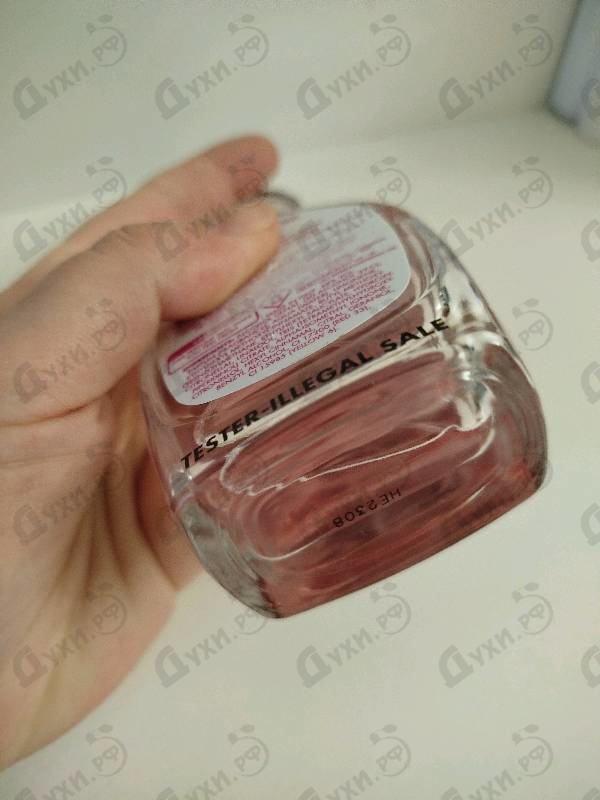 Парфюмерия Moschino Pink Fresh Couture