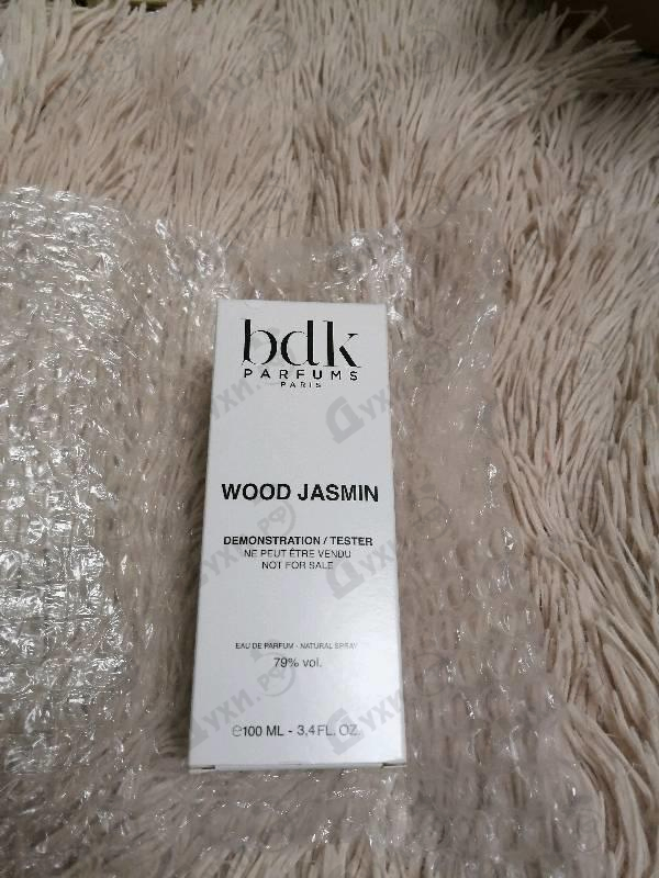 Духи Wood Jasmin от Parfums BDK