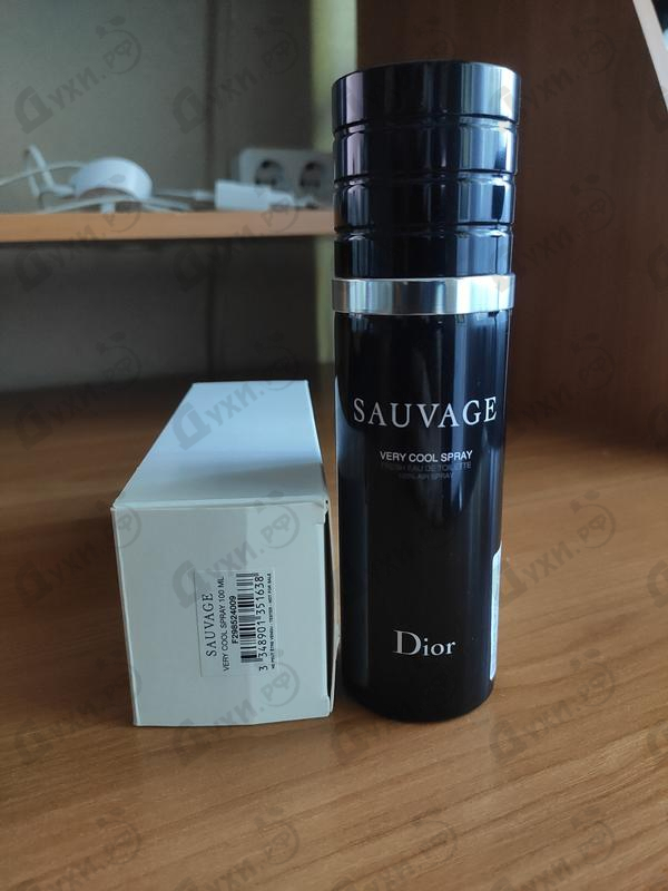 Парфюмерия Sauvage Very Cool Spray от Christian Dior