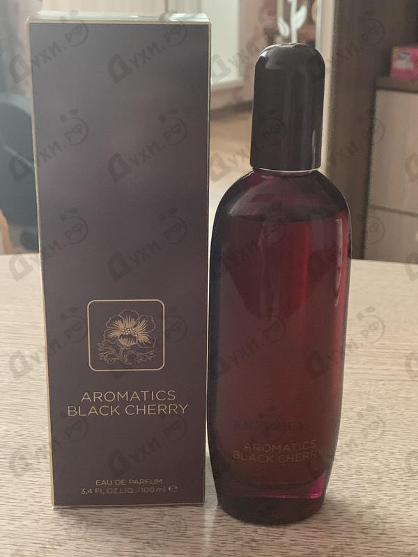 Духи Aromatics Black Cherry от Clinique