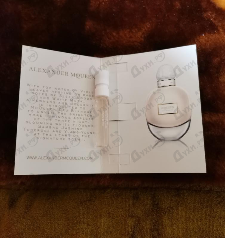 Духи Mcqueen Eau Blanche от Alexander Mcqueen