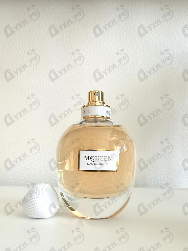 Купить Mcqueen Eau Blanche от Alexander Mcqueen