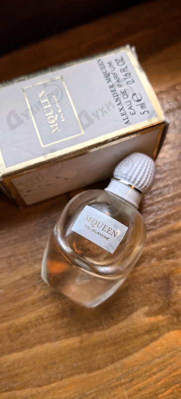 Духи Mcqueen Eau Blanche от Alexander Mcqueen