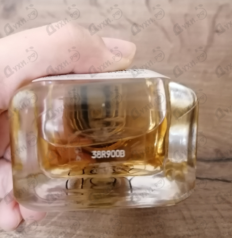 Парфюмерия Emporio Armani Because It's You от Giorgio Armani