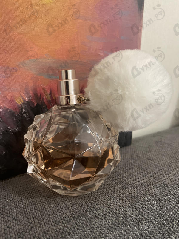 Парфюмерия Ari от Ariana Grande