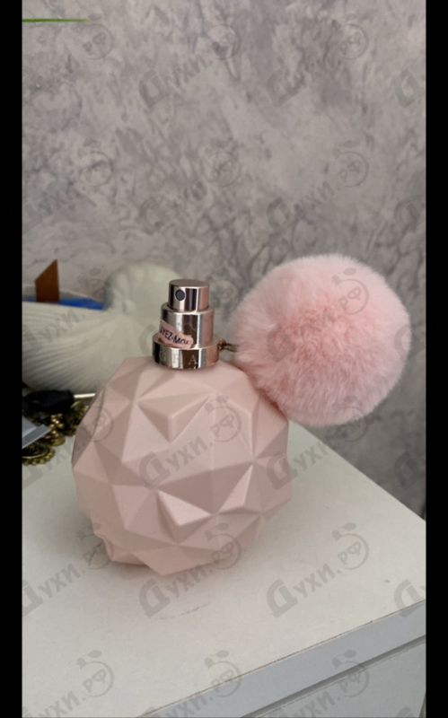 Парфюмерия Sweet Like Candy от Ariana Grande