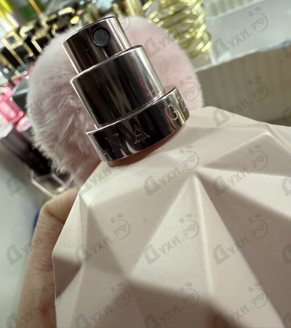 Парфюмерия Sweet Like Candy от Ariana Grande