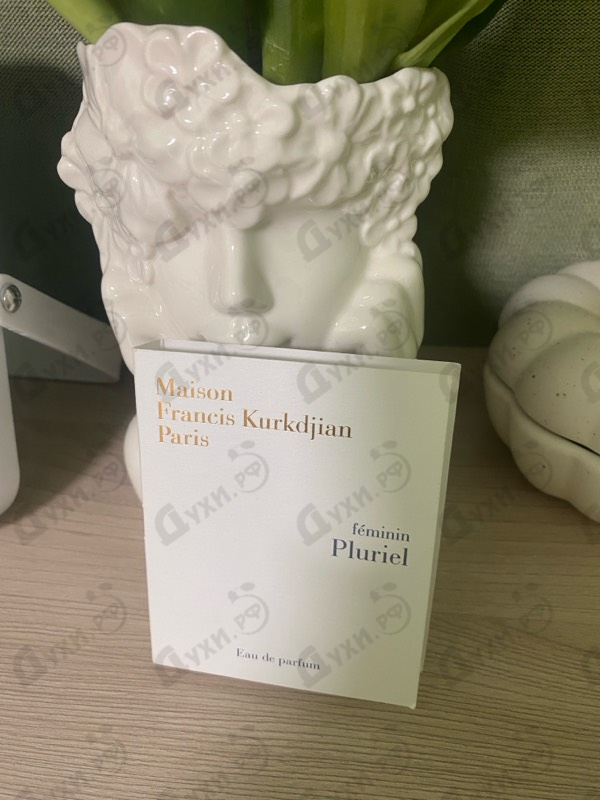 Парфюмерия Feminin Pluriel от Maison Francis Kurkdjian