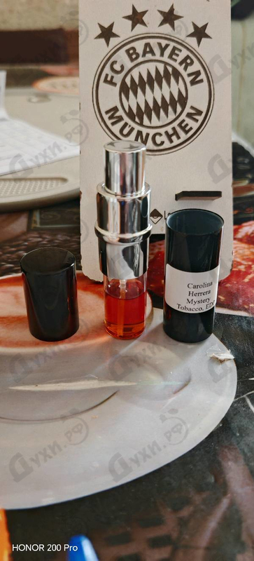 Духи Mystery Tobacco от Carolina Herrera