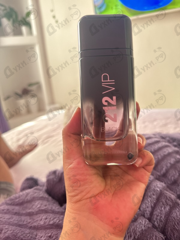 Парфюмерия 212 Vip Black от Carolina Herrera