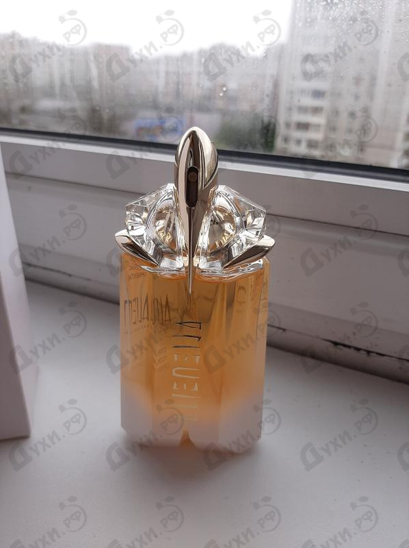 Парфюмерия Alien Eau Sublime от Thierry Mugler