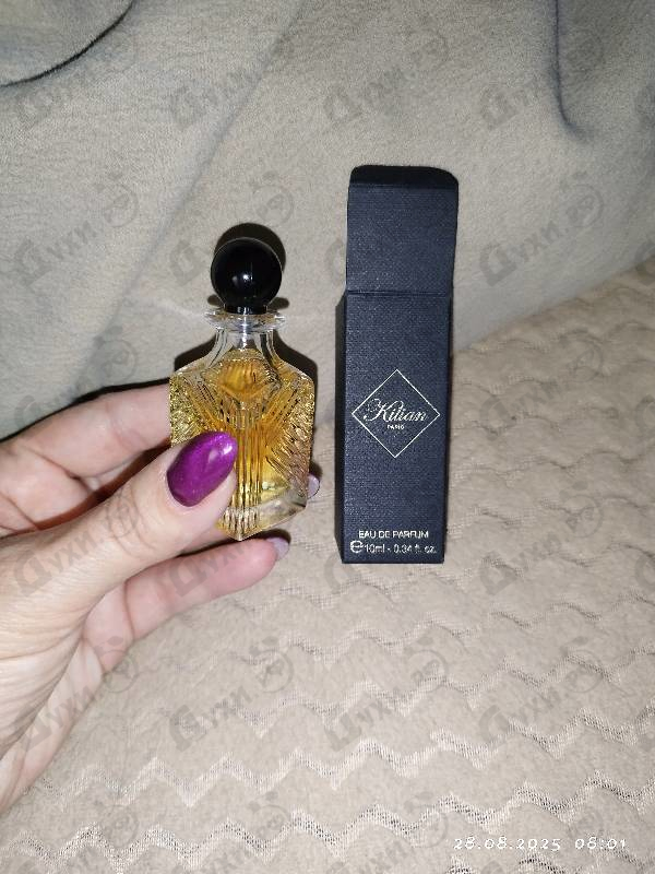 Купить Woman In Gold от Kilian