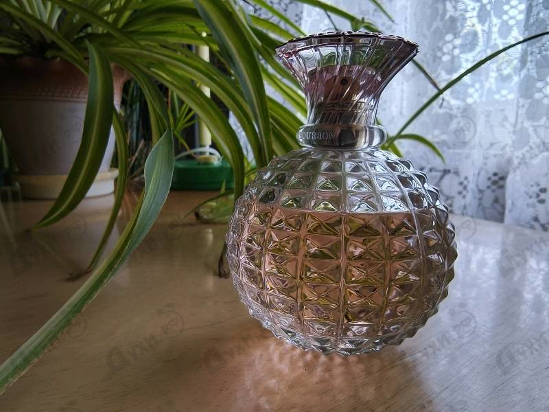 Парфюмерия Cristal Royal Rose от Marina De Bourbon