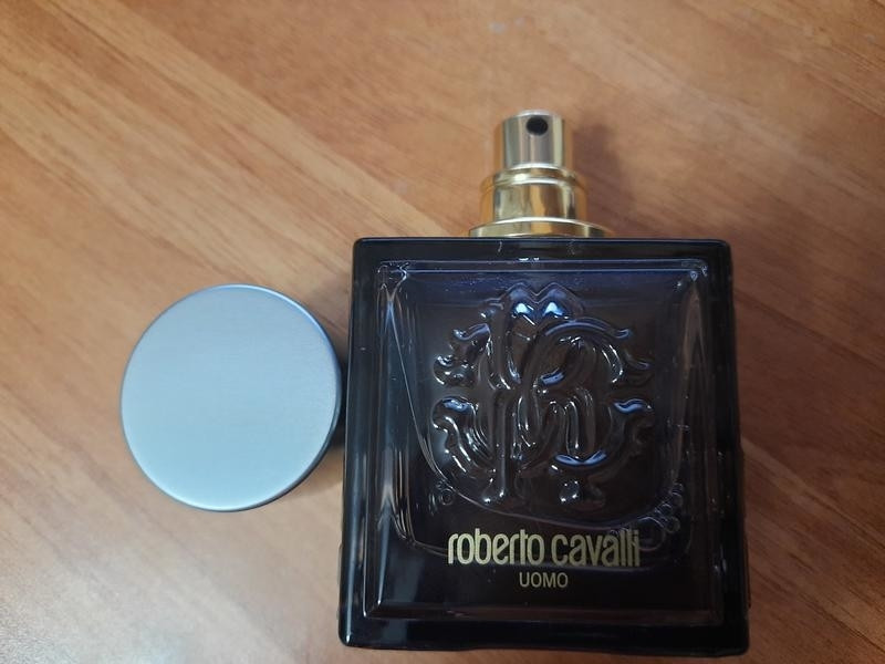 Купить Uomo Silver Essence от Roberto Cavalli