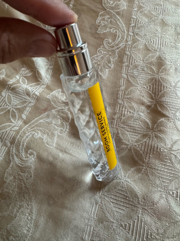 Духи Room Service от Vilhelm Parfumerie