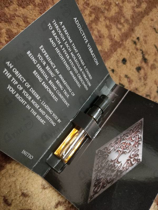Духи Addictive Vibration от Initio
