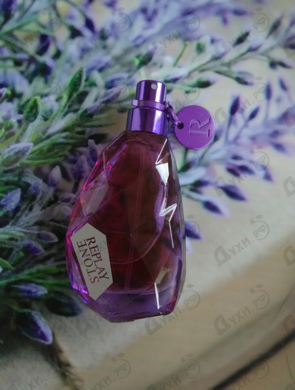 Парфюмерия Stone For Her от Replay