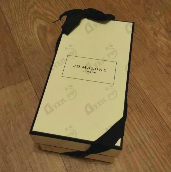 Купить English Oak & Hazelnut от Jo Malone