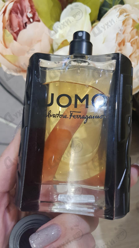 Духи Uomo от Salvatore Ferragamo