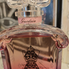 Парфюм Guerlain La Petite Robe Noire Hippie Chic
