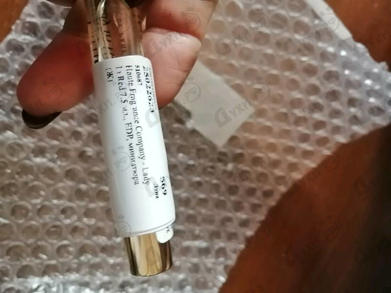 Духи Lady In Red от Haute Fragrance Company