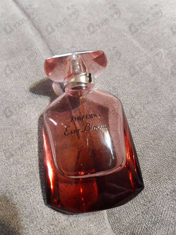 Парфюмерия Shiseido Ever Bloom Ginza Flower