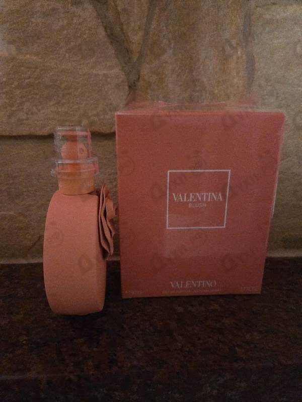 Духи Valentina Blush от Valentino