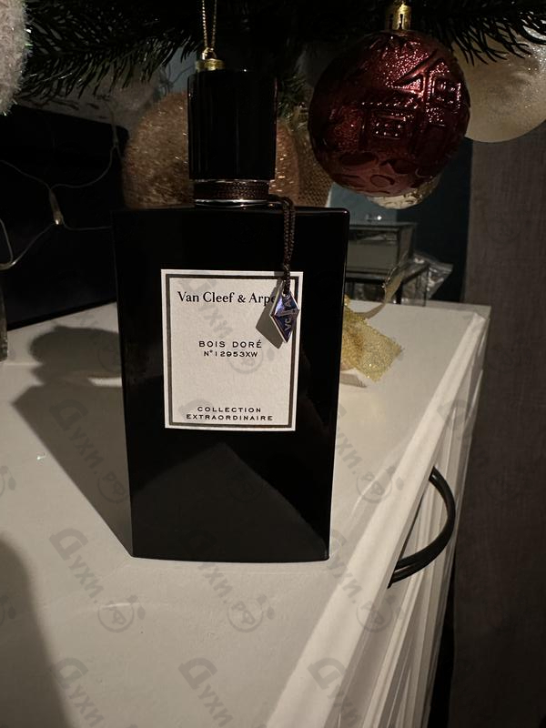 Парфюмерия Van Cleef & Arpels Bois Dore