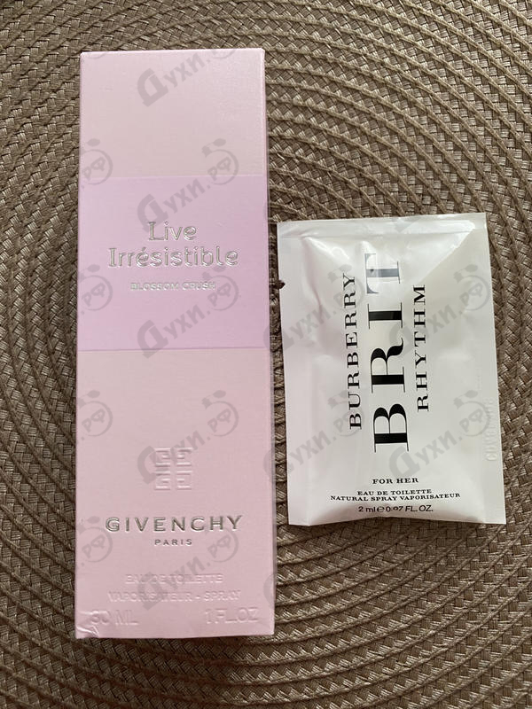 Купить Live Irresistible Blossom Crush от Givenchy