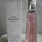 Парфюм Givenchy Live Irresistible Blossom Crush