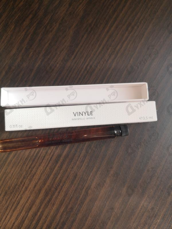 Купить Vinyle от Yves Saint Laurent